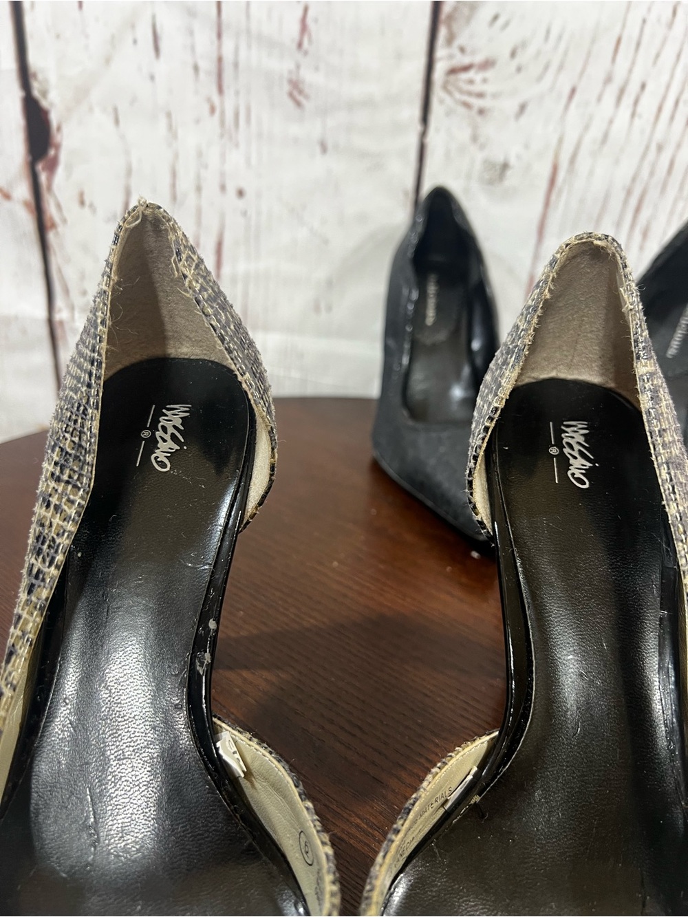 BCBGirls, Liz Claiborn, Mossimo, Delicious 4 Pairs Pointed Toe stiletto Pumps 6 - Picture 12 of 16